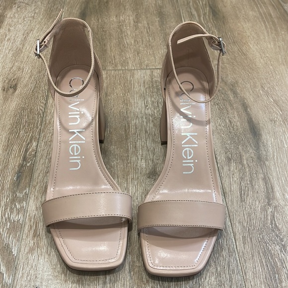 Blush Pink Calvin Klein Heels Halla Size 10 - Picture 2 of 5